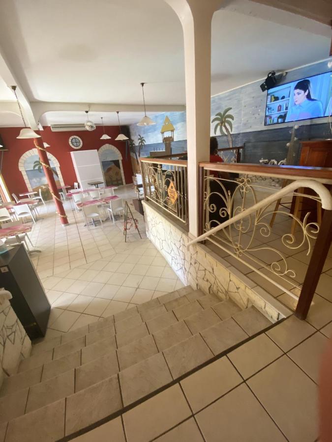 Appartement Moderne A Pointe Noire 36 M² Piscine & Jacuzzi 외부 사진